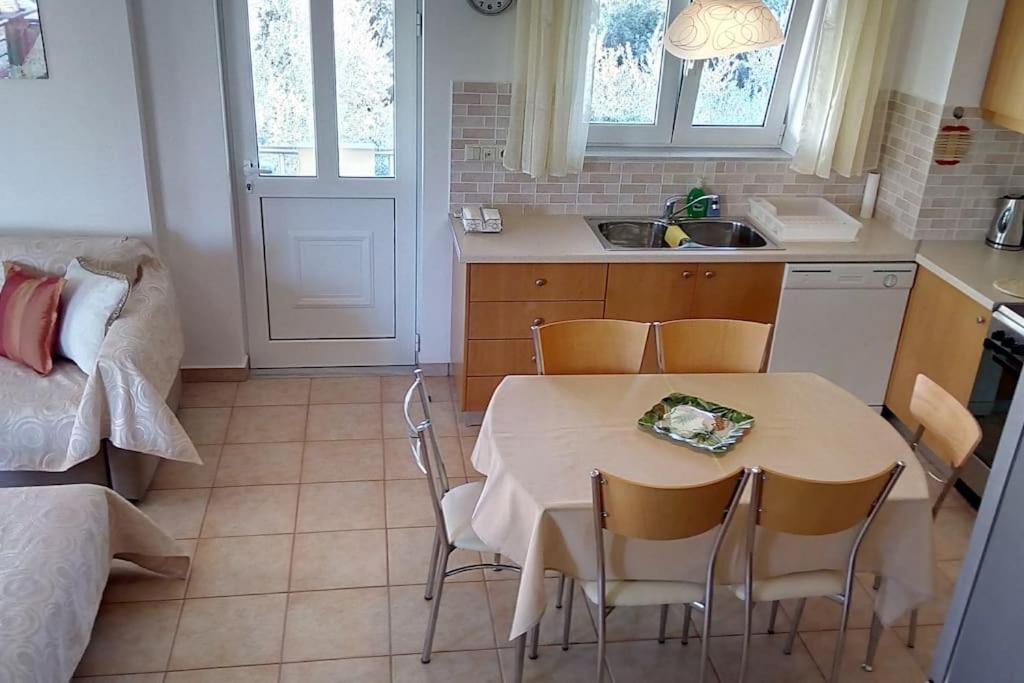 Cozy New Apartments Nea Chora 하니아 외부 사진
