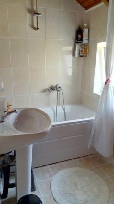 Cozy New Apartments Nea Chora 하니아 외부 사진